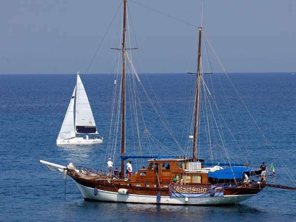 Cantieri navali Ricevuto - Boat Service Trapani